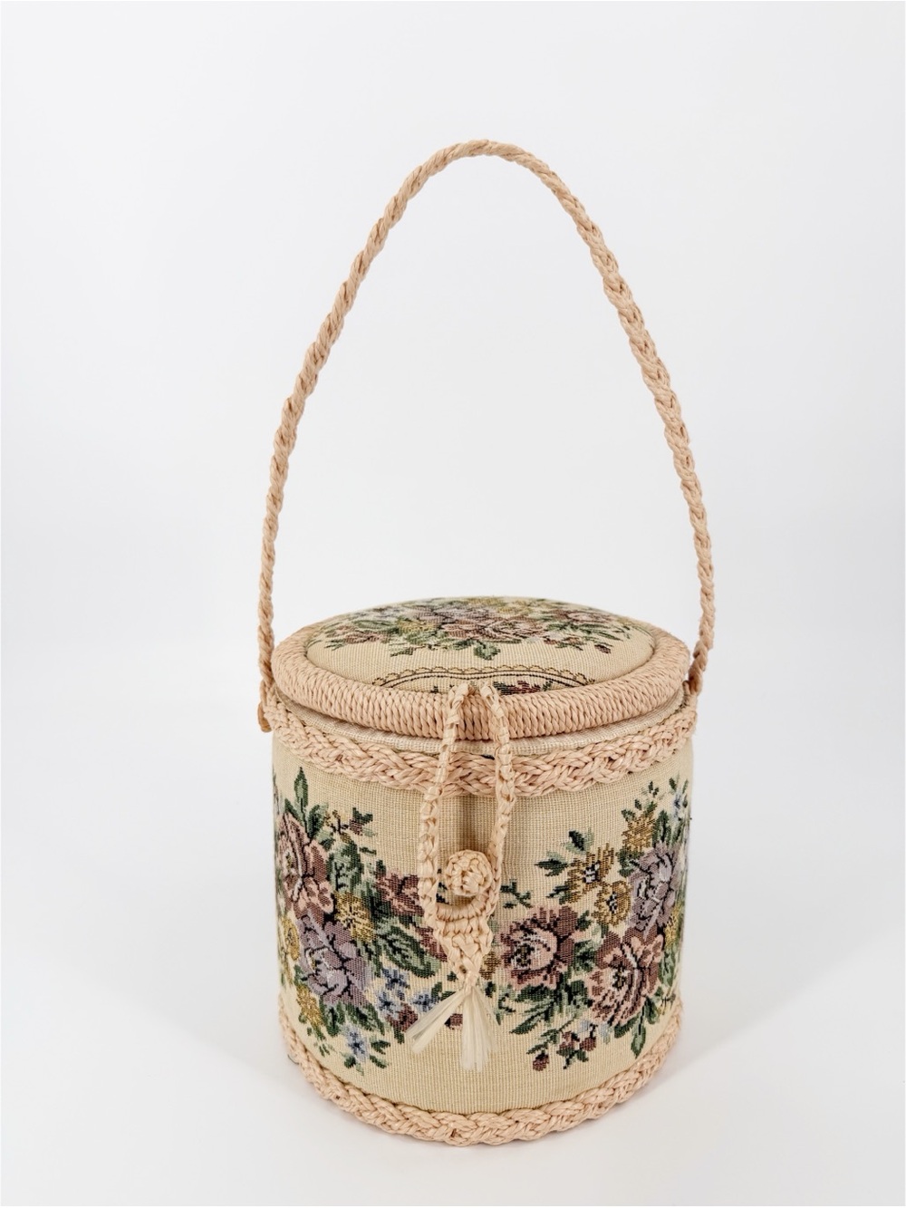 Vintage Tapestry Sewing Basket Full of Vintage Sewing Supplies - Picture 2 of 13